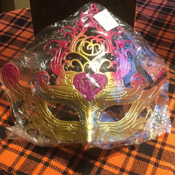 Eyes Cover Masquerade Mask - Picture 1 of 7